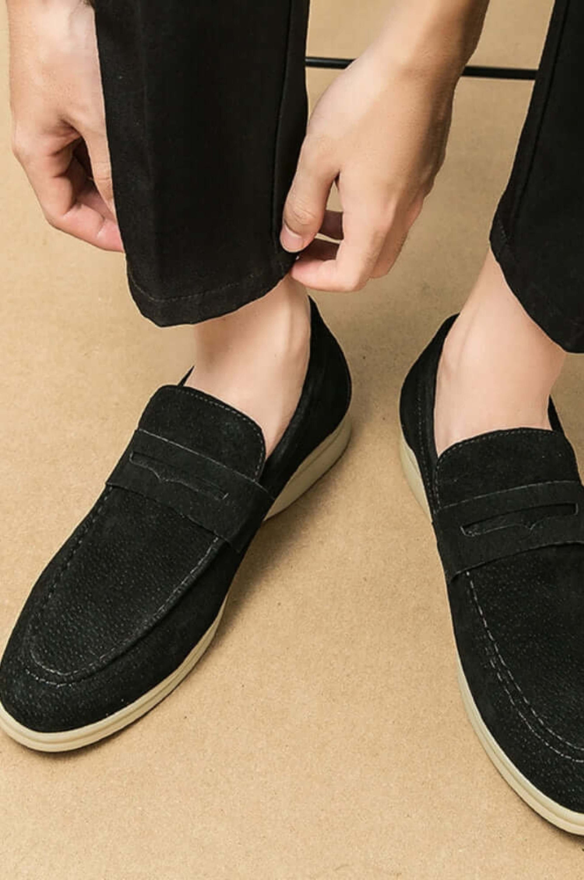 Suede Leather Loafers - Valourás