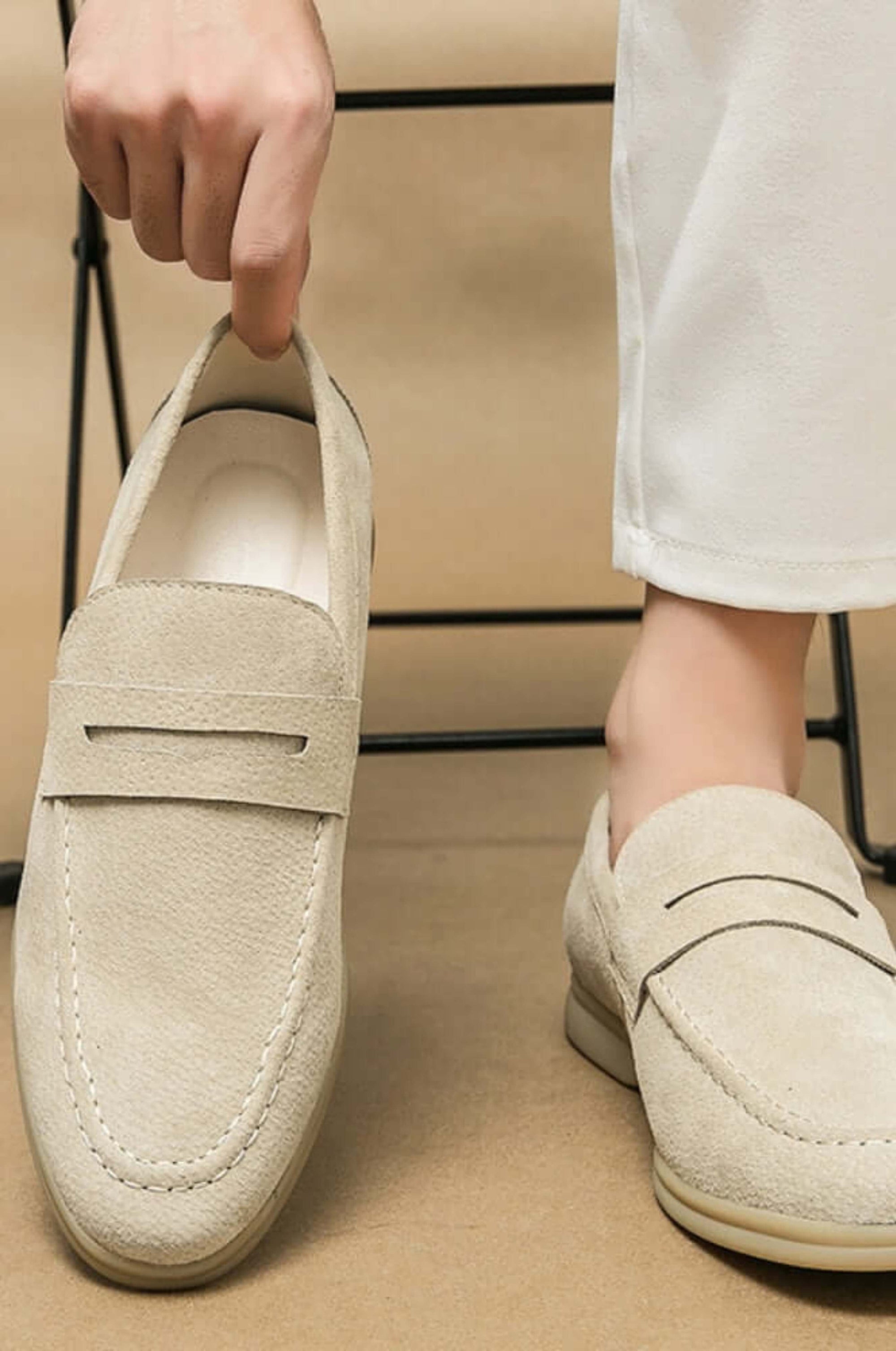 Suede Leather Loafers - Valourás