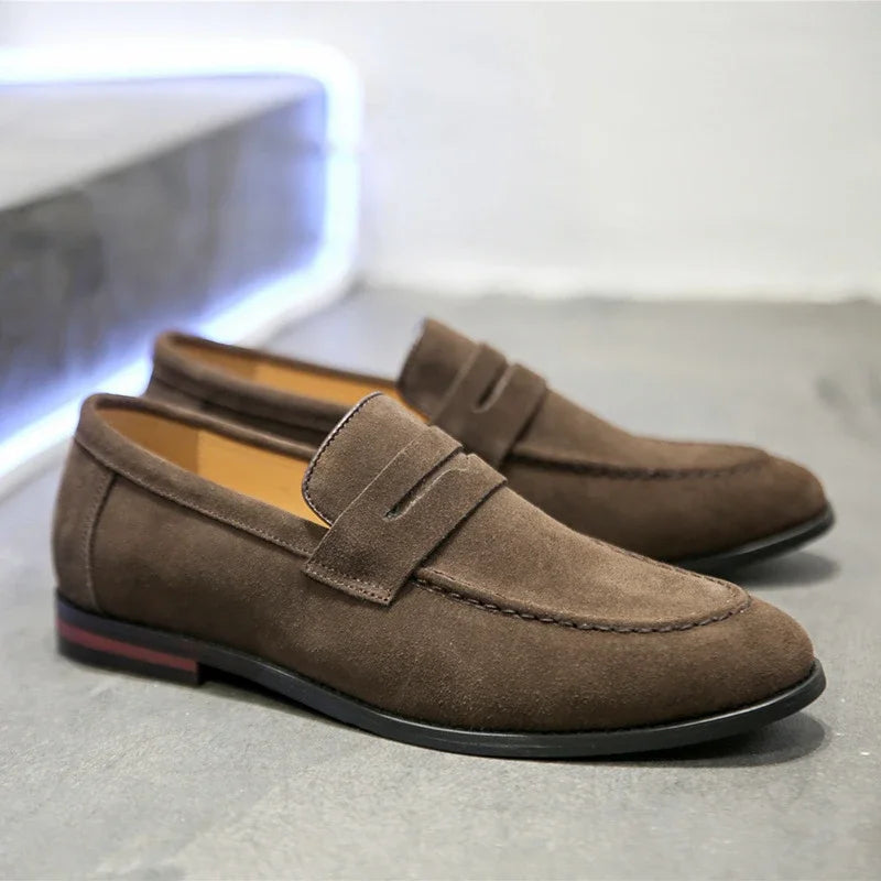 Classico Suede Loafers - Valourás