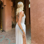 Long dress with elegant draping - Valourás